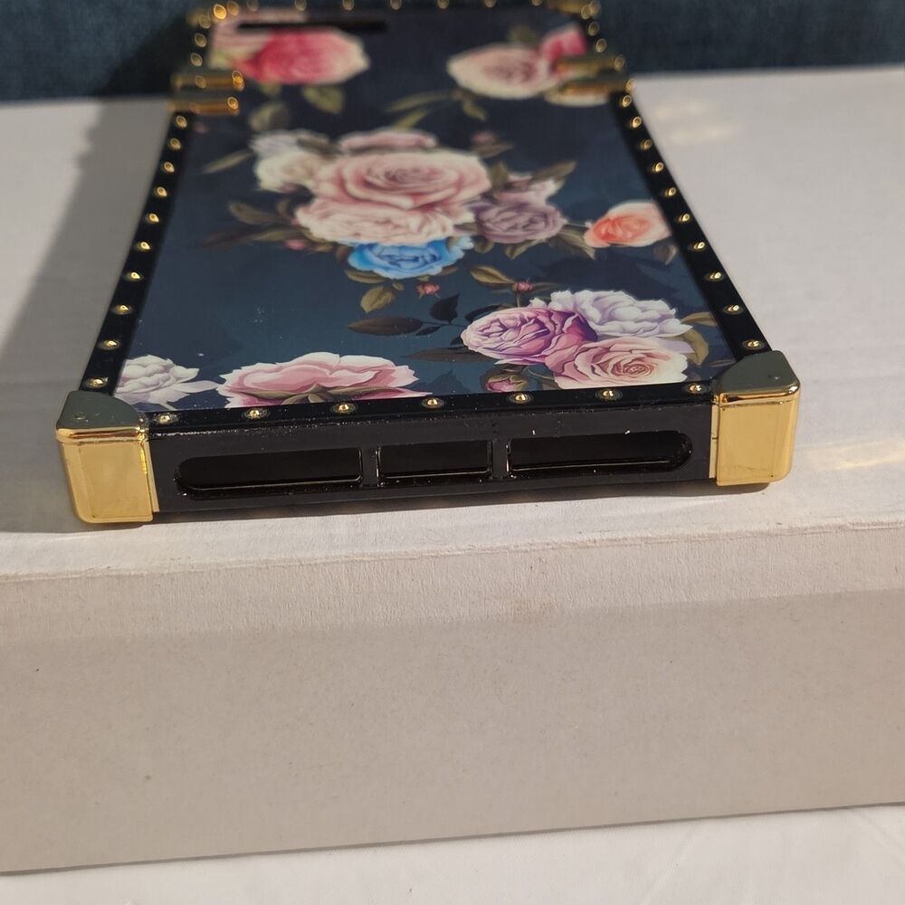 Luxury Trunk Rose Phone Case Gold Rivet Retro Cover - Picture 6 of 16
